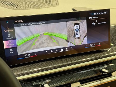 Used 2026 BMW X5 xDrive50e w/ M Sport Package image 11