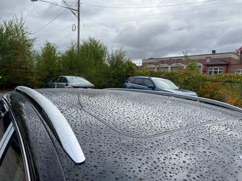 New 2026 Volkswagen Tiguan SE image 4