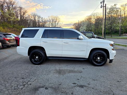Used 2016 Chevrolet Tahoe LT image 4