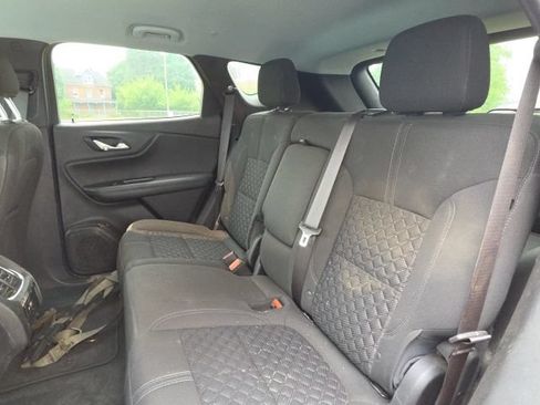 Used 2022 Chevrolet Blazer LT AWD/4WD image 11
