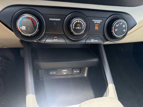Used 2022 Kia Forte LXS FWD image 22
