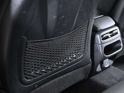 Used 2025 Genesis GV70 2.5T image 33