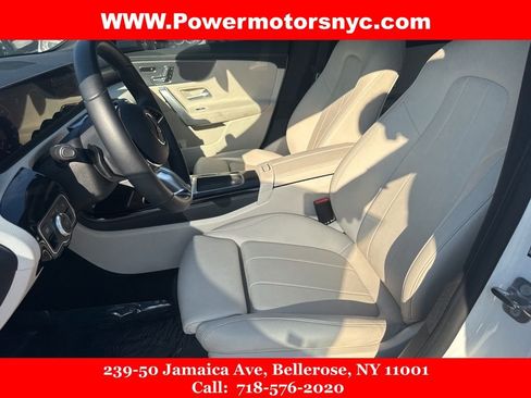 Used 2024 Mercedes-Benz CLA 250 4MATIC w/ Exclusive Package image 30