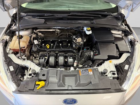Used 2018 Ford Focus Titanium FWD image 25