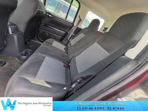 Used 2016 Jeep Patriot Latitude w/ Sun/Sound Group AWD/4WD image 15