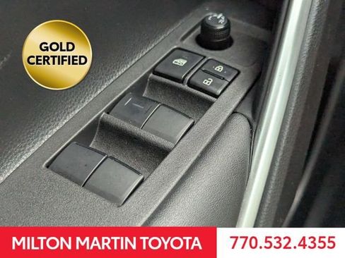 Certified 2023 Toyota Corolla Cross LE FWD image 22