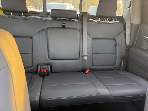 Used 2024 Chevrolet Silverado 1500 LTZ image 12