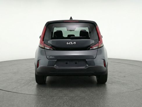 Used 2025 Kia Soul LX w/ LX Technology Package image 7