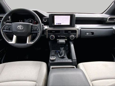 Used 2025 Toyota 4Runner SR5 RWD image 14
