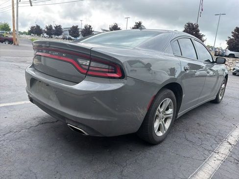 Used 2023 Dodge Charger SXT RWD image 4