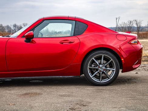 Used 2017 MAZDA MX-5 Miata RF Grand Touring image 37