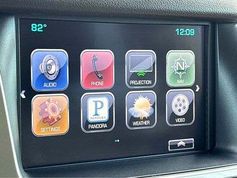 Used 2016 Chevrolet Tahoe LTZ RWD image 34