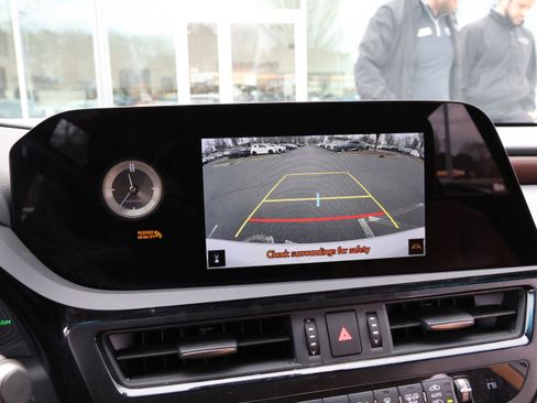 Used 2024 Lexus ES 350 w/ Premium Package image 23