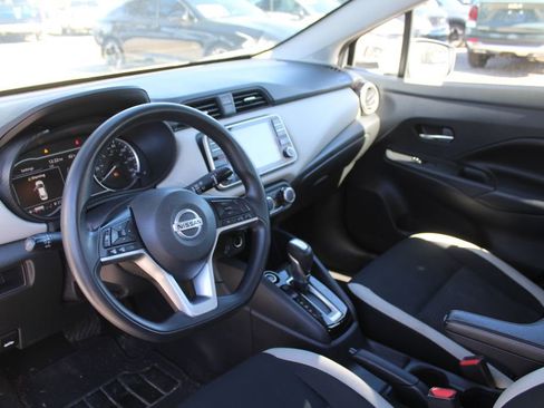 Used 2020 Nissan Versa SV image 21