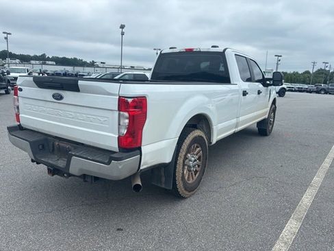 Used 2022 Ford F250 XL w/ Power Equipment Group RWD image 4
