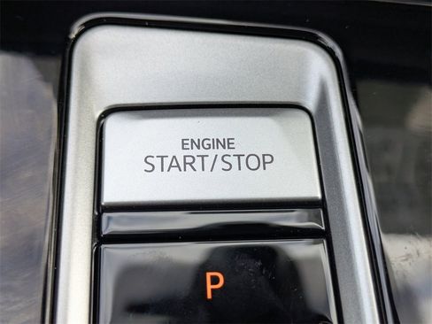 New 2026 Volkswagen Atlas Peak Edition image 28