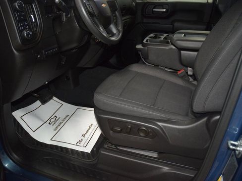 Used 2025 Chevrolet Silverado 2500 Custom w/ Custom Value Package AWD/4WD image 42