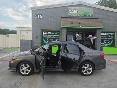 Used 2012 Toyota Corolla S image 48