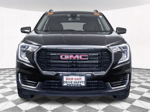 Used 2023 GMC Terrain SLE w/ Driver Convenience Package FWD image 11