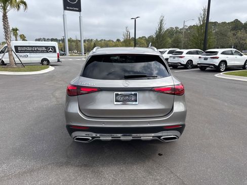 Used 2024 Mercedes-Benz GLC 300 image 4