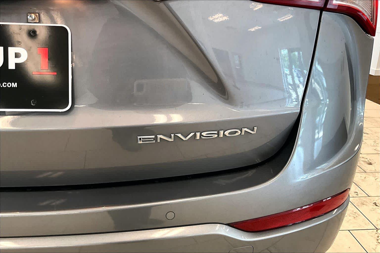 Used 2020 Buick Envision Essence w/ LPO, Cargo Package FWD image 28