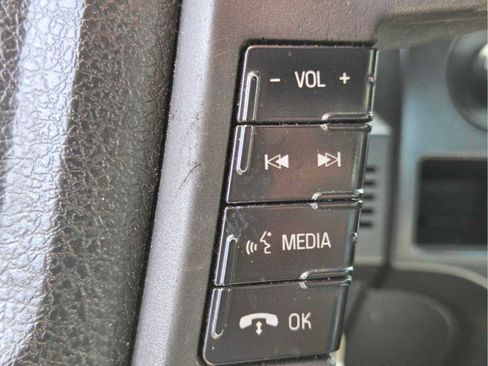 Used 2013 Ford F150 XL w/ Mid Equipment Group AWD/4WD image 29
