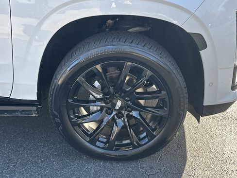 Certified 2024 Cadillac Escalade Sport w/ LPO, ONYX Package image 14