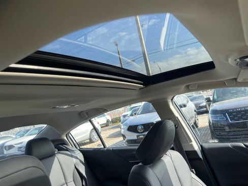 Used 2022 Subaru Legacy Limited image 9