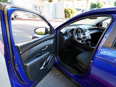 Certified 2024 Hyundai Tucson SE image 34