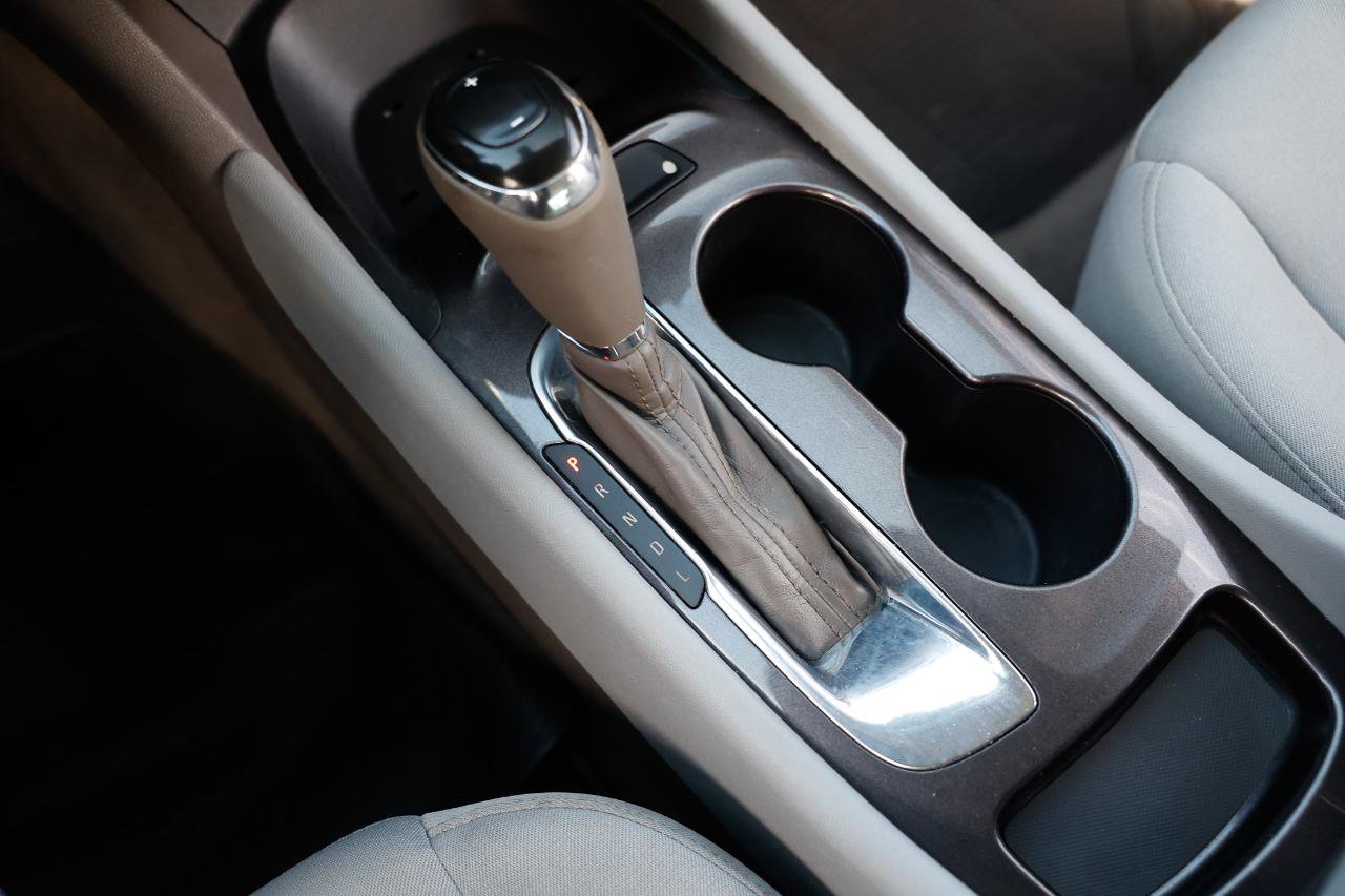 Used 2016 Chevrolet Malibu LS FWD image 38