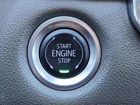 Used 2024 Chevrolet Colorado ZR2 w/ Technology Package image 20