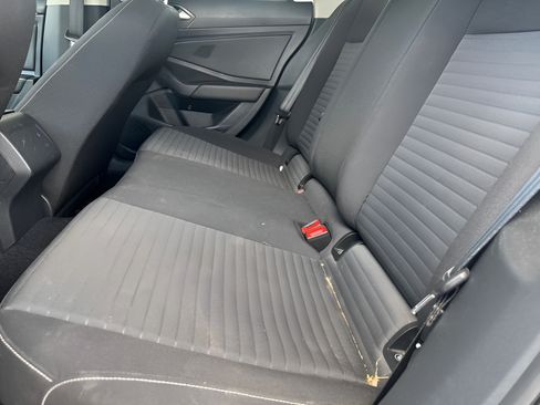 Used 2022 Volkswagen Jetta S FWD image 11