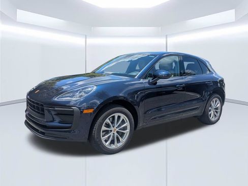 Used 2022 Porsche Macan AWD/4WD image 7