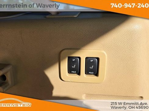 Used 2010 Lincoln Navigator L 4WD image 34
