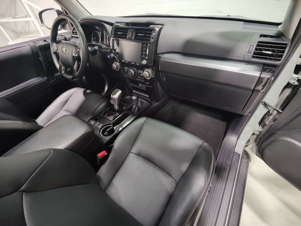 Used 2022 Toyota 4Runner TRD Off-Road Premium AWD/4WD image 21