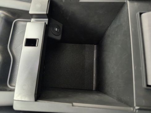 Used 2025 Ford Explorer ST w/ Sun And Sound Package image 41