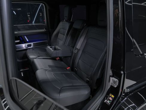 Used 2025 Mercedes-Benz G 63 AMG 4MATIC image 27