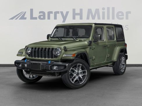 Used 2024 Jeep Wrangler Unlimited Rubicon 4xe image 1