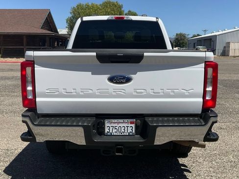 Used 2023 Ford F250 XLT AWD/4WD image 15
