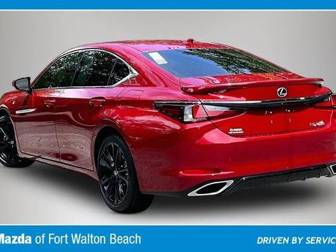 Used 2024 Lexus ES 350 F Sport w/ Accessory Package (Z1) FWD image 4