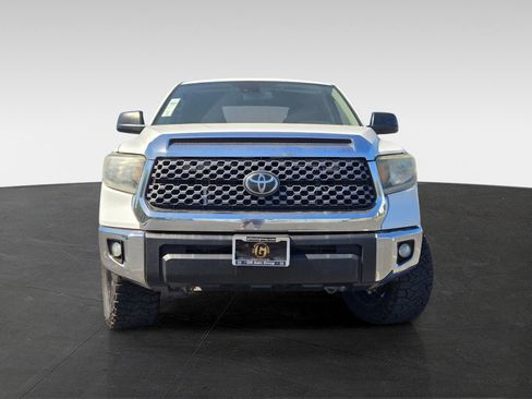 Used 2020 Toyota Tundra SR5 w/ SR5 Upgrade Package RWD image 2