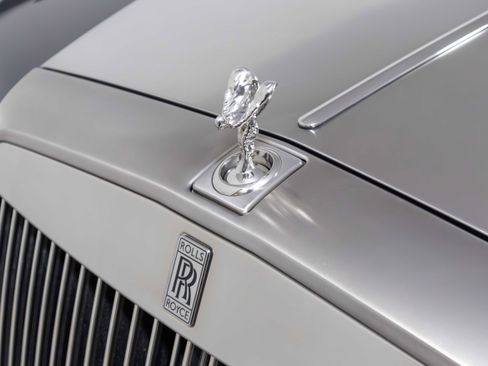Used 2013 Rolls-Royce Phantom Drophead Coupe image 49
