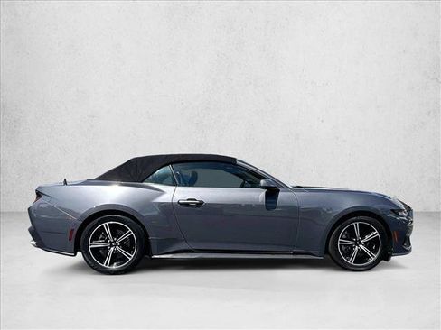 Used 2024 Ford Mustang Premium RWD image 5