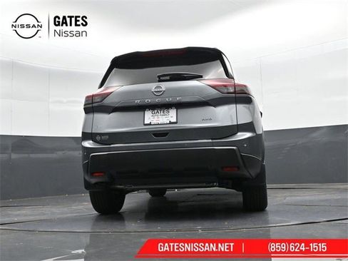 New 2026 Nissan Rogue SV image 31