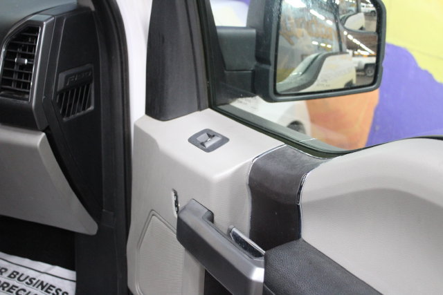 Used 2019 Ford F150 XLT w/ Trailer Tow Package AWD/4WD image 10