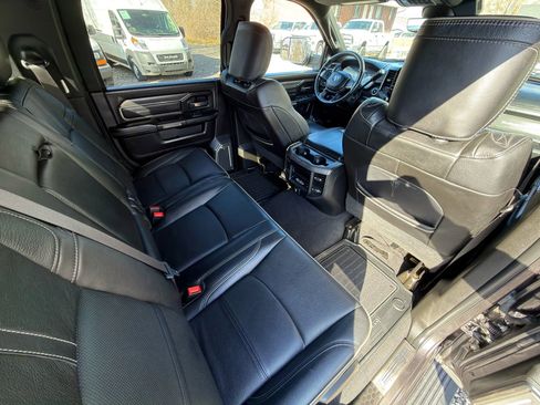 Used 2019 RAM 3500 Limited image 12