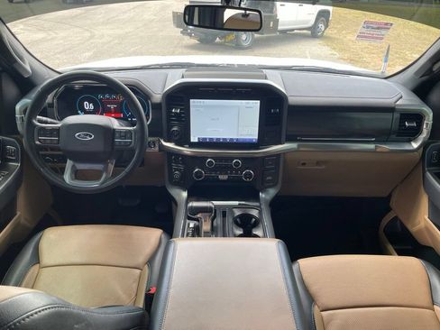 Used 2022 Ford F150 Lariat w/ Trailer Tow Package AWD/4WD image 30