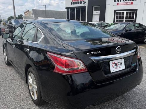 Used 2013 Nissan Altima 2.5 SV w/ 2.5SV Convenience Pkg FWD image 9