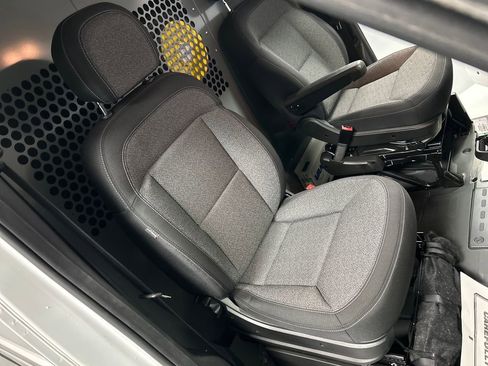 Used 2025 RAM ProMaster 2500 image 21