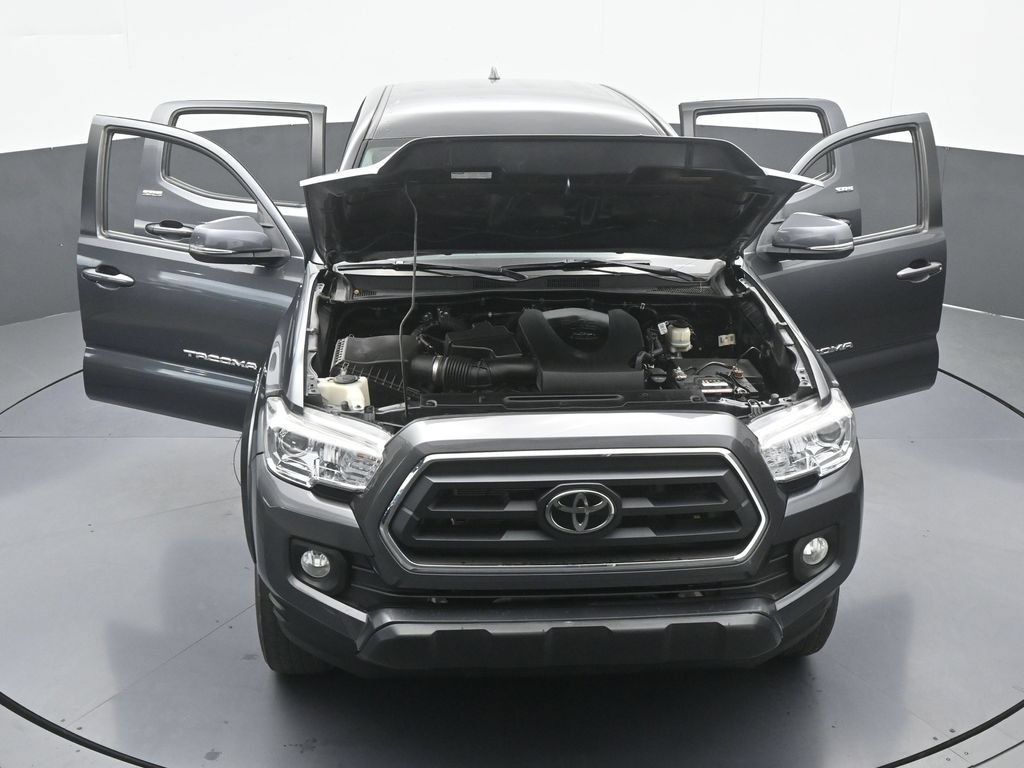 Used 2022 Toyota Tacoma SR5 w/ Technology Package RWD image 72